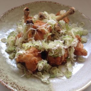 スナップエンドウと海老のヨーグルトサラダ