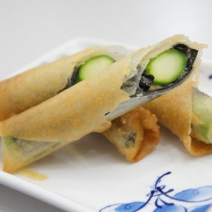 ニンジンとセリのサラダ