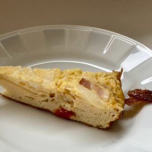 トマトとアボカドのチーズ焼き