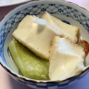 キュウリのヨーグルトサラダ