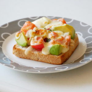 ピーマンと鮭のバター炒め