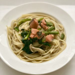 ほうれん草とゆで卵のサラダ